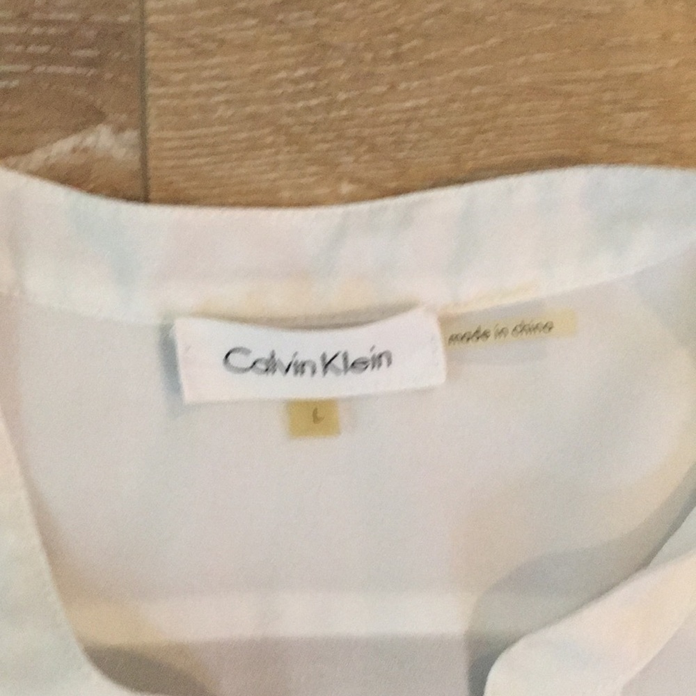 Calvin Klein Top Large - Picture 3 of 6